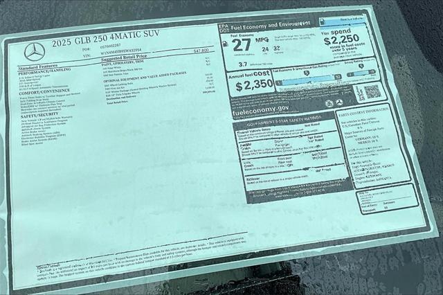 new 2025 Mercedes-Benz GLB 250 car, priced at $49,595