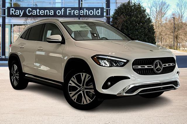 new 2025 Mercedes-Benz GLA 250 car, priced at $44,250