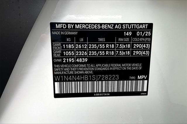 new 2025 Mercedes-Benz GLA 250 car, priced at $44,250