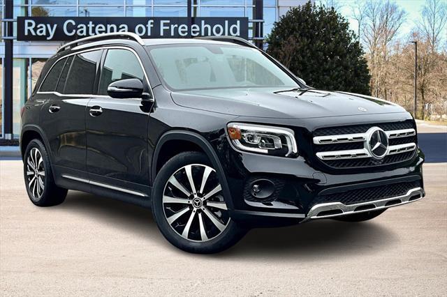 used 2023 Mercedes-Benz GLB 250 car, priced at $43,999
