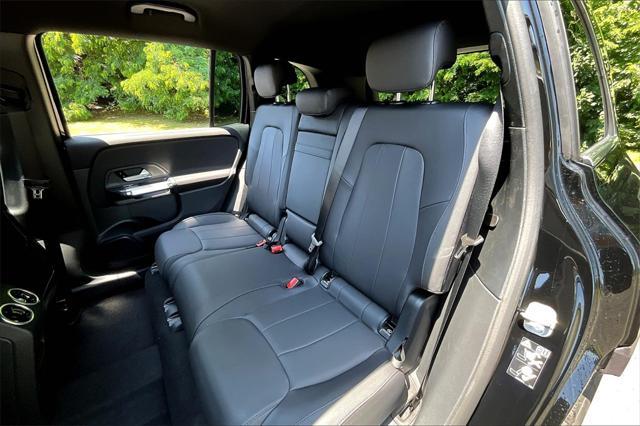 new 2025 Mercedes-Benz GLB 250 car, priced at $49,595