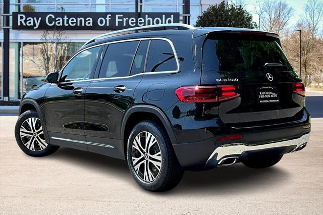 new 2025 Mercedes-Benz GLB 250 car, priced at $49,595