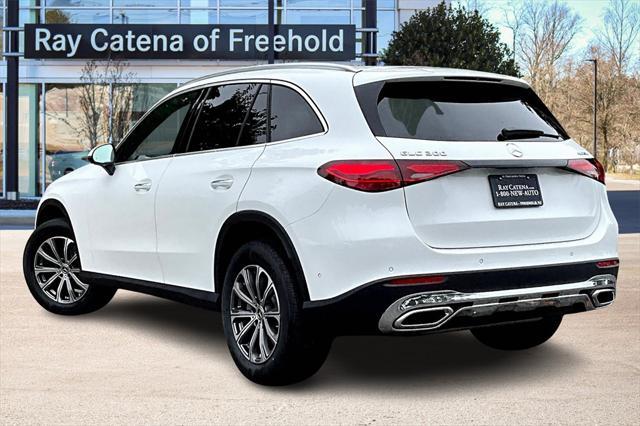 new 2025 Mercedes-Benz GLC 300 car, priced at $52,435