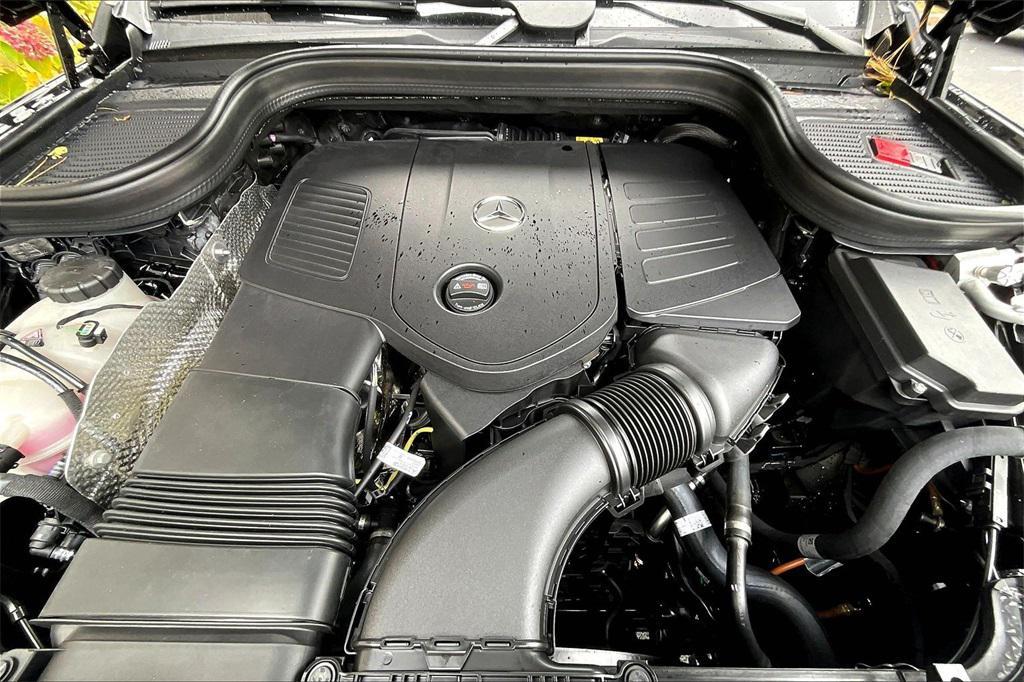new 2026 Mercedes-Benz GLE 350 car, priced at $69,965