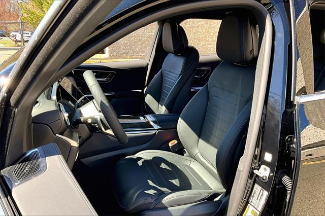 new 2025 Mercedes-Benz GLC 300 car, priced at $58,500