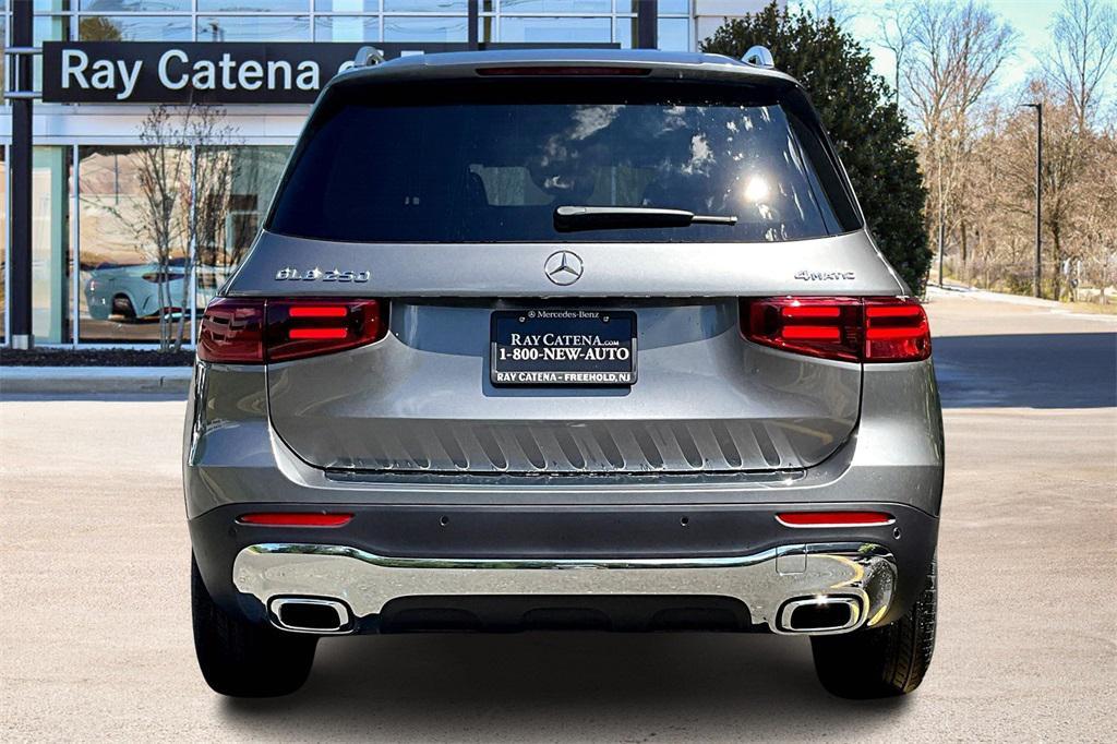new 2026 Mercedes-Benz GLB 250 car, priced at $52,980