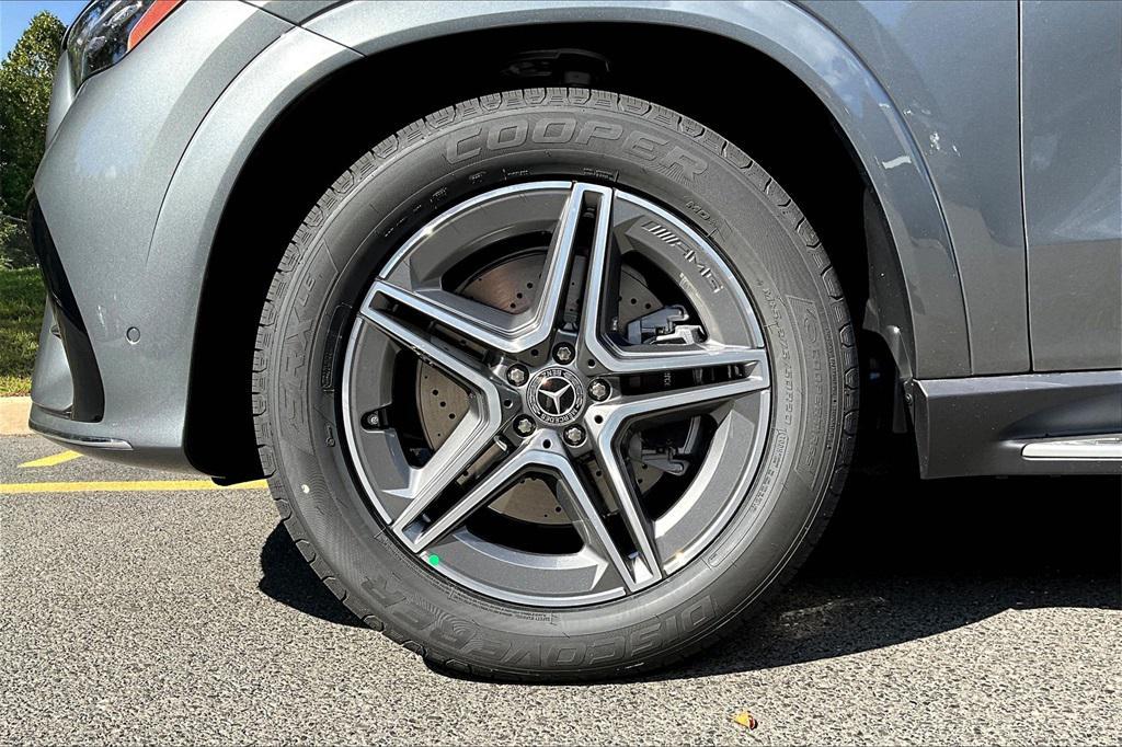 new 2026 Mercedes-Benz GLE 450 car, priced at $79,970