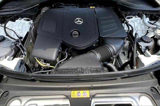 new 2024 Mercedes-Benz GLC 300 car, priced at $52,735