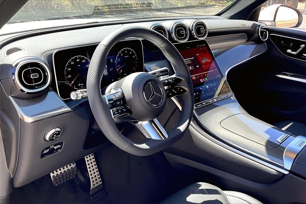 new 2025 Mercedes-Benz GLC 300 car, priced at $56,550
