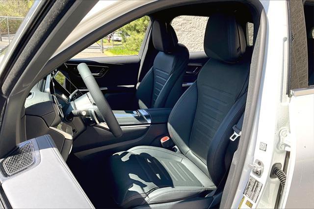 new 2025 Mercedes-Benz GLC 300 car, priced at $56,550