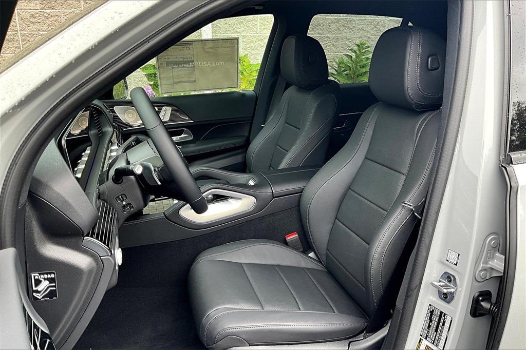 new 2026 Mercedes-Benz GLE 450 car, priced at $82,805