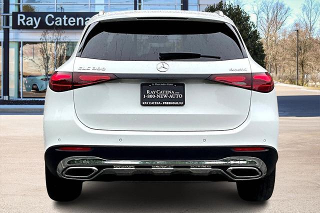 new 2025 Mercedes-Benz GLC 300 car, priced at $53,035