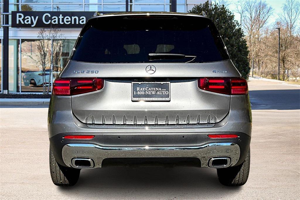 new 2026 Mercedes-Benz GLB 250 car, priced at $52,810