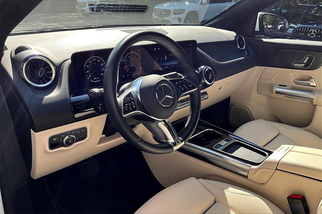 used 2025 Mercedes-Benz GLA 250 car, priced at $40,999