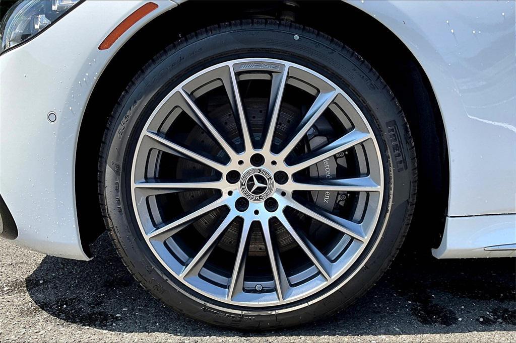 new 2025 Mercedes-Benz S-Class car, priced at $138,615