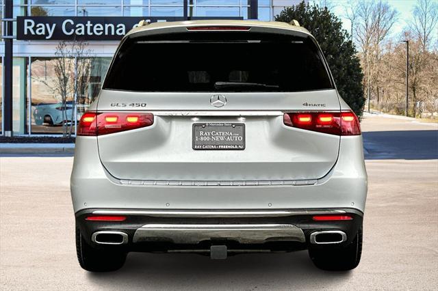 new 2025 Mercedes-Benz GLS 450 car, priced at $96,525