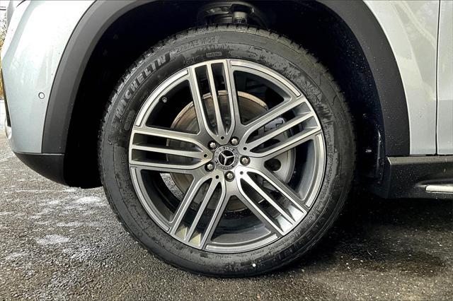 new 2025 Mercedes-Benz GLS 450 car, priced at $96,525