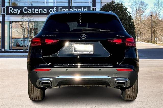 new 2025 Mercedes-Benz GLA 250 car, priced at $48,795