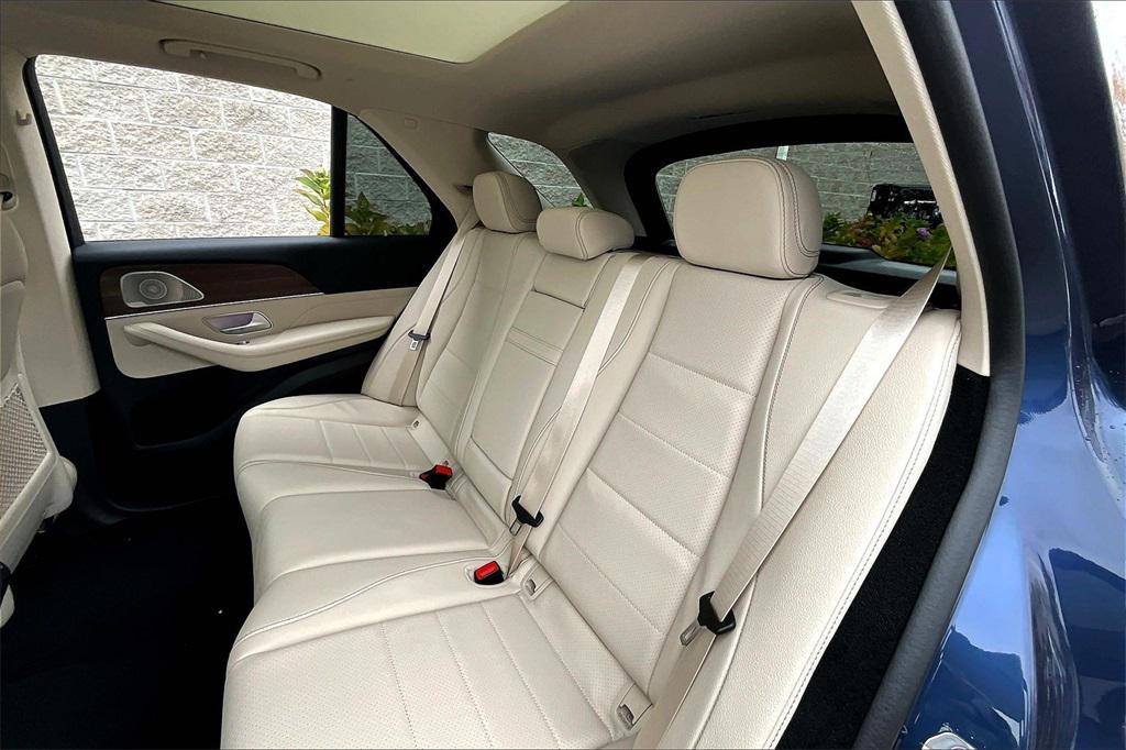 new 2026 Mercedes-Benz GLE 350 car, priced at $76,245