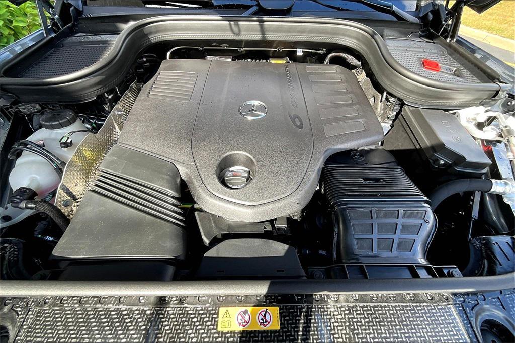 new 2026 Mercedes-Benz GLS 450 car, priced at $96,865
