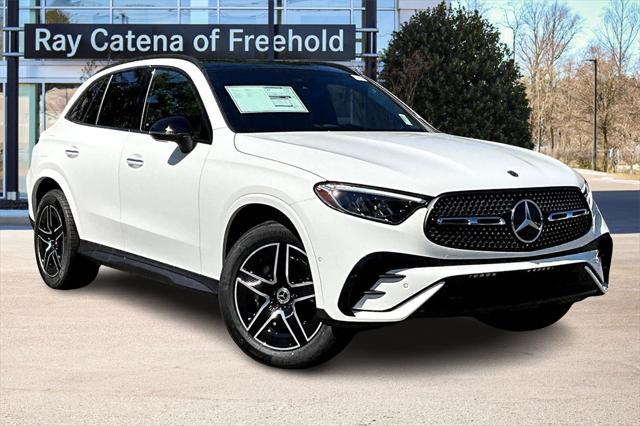 new 2025 Mercedes-Benz GLC 300 car, priced at $57,835