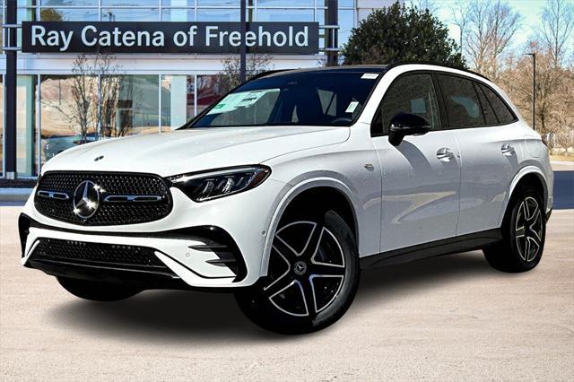 new 2025 Mercedes-Benz GLC 350e car, priced at $68,550