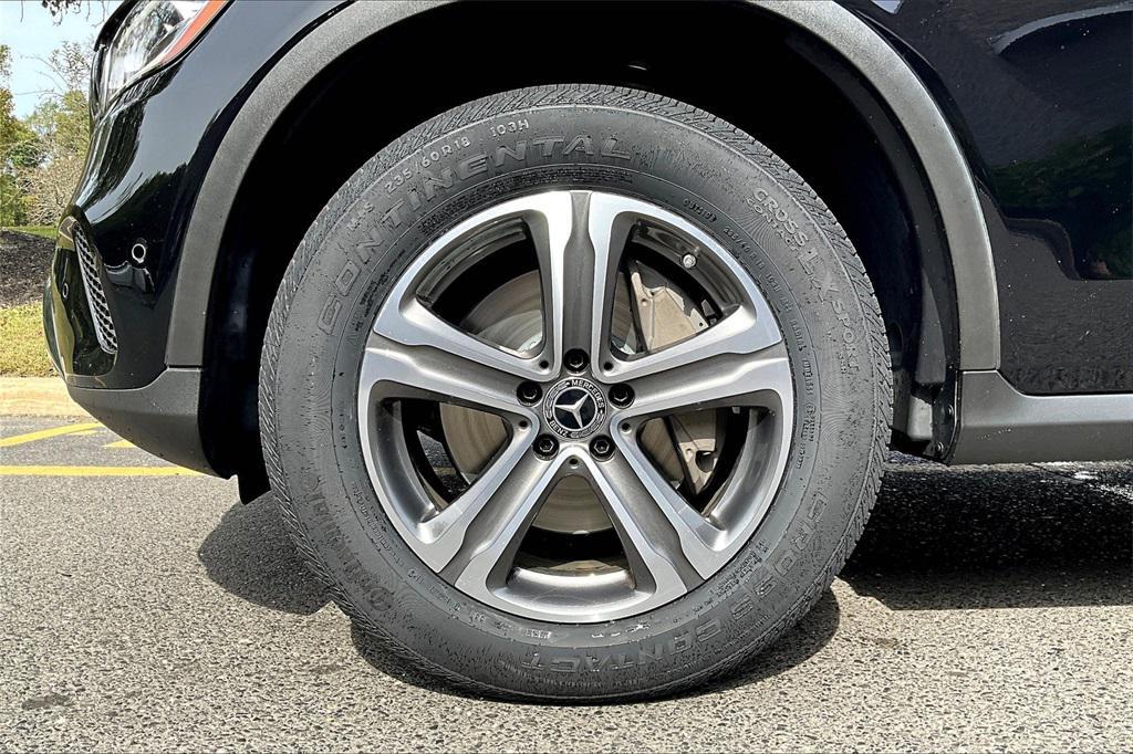 used 2022 Mercedes-Benz GLC 300 car, priced at $29,995