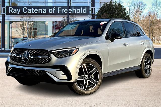 new 2025 Mercedes-Benz GLC 300 car, priced at $57,085