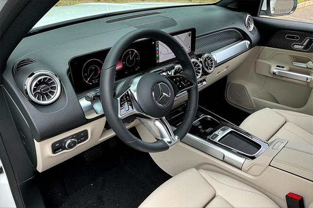 new 2024 Mercedes-Benz EQB 300 car, priced at $60,825