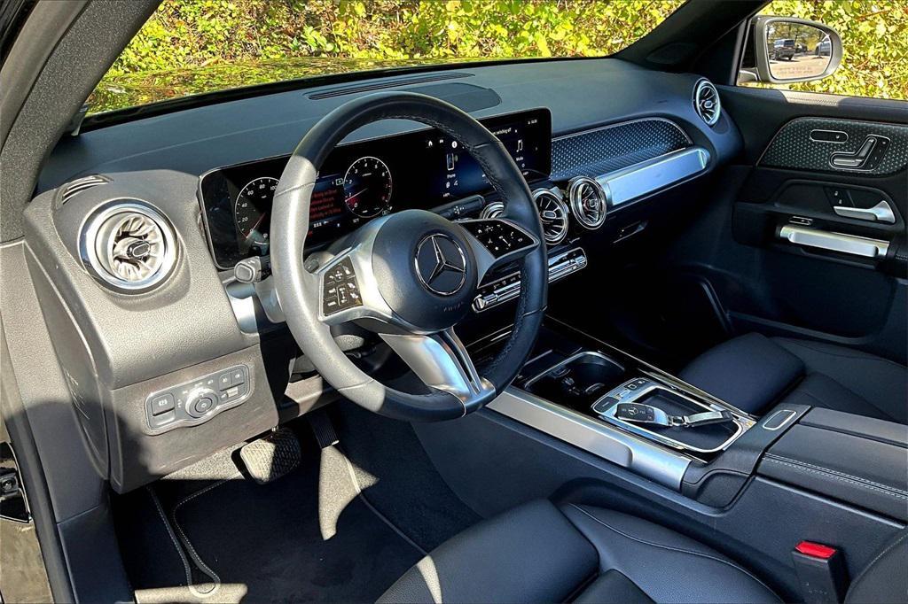 used 2025 Mercedes-Benz GLB 250 car, priced at $46,999