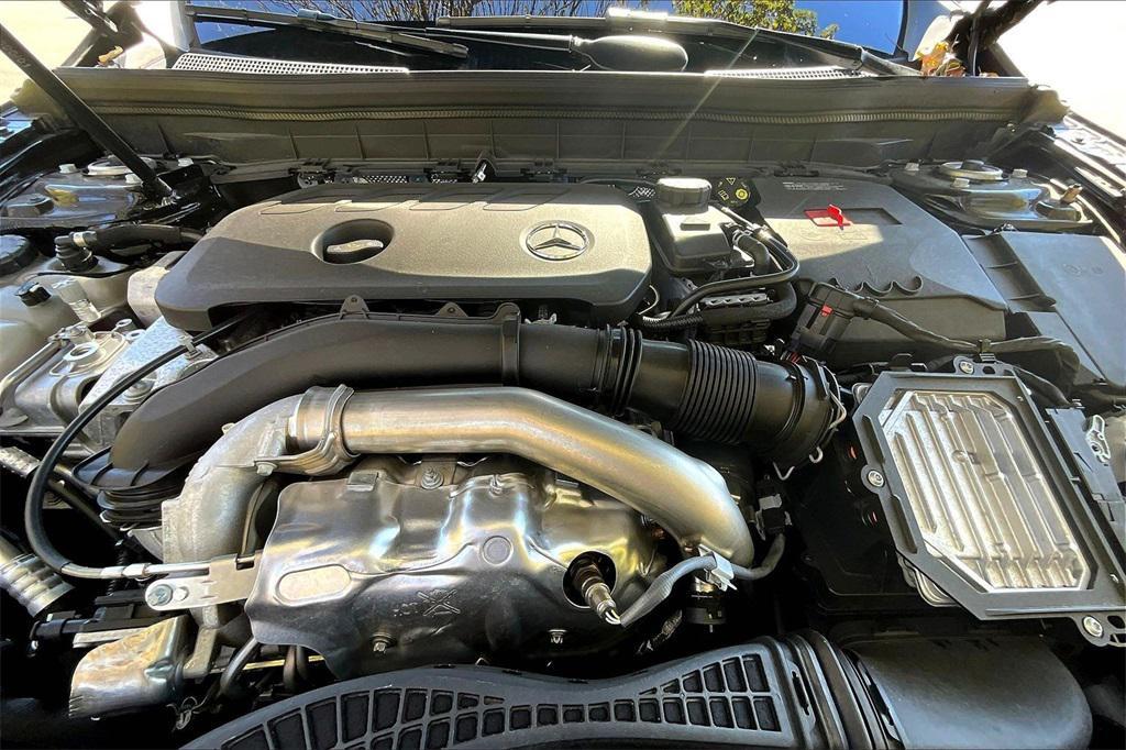 used 2025 Mercedes-Benz GLB 250 car, priced at $46,999