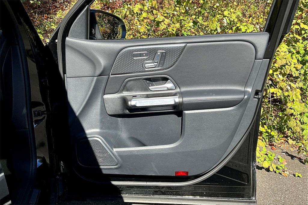 used 2025 Mercedes-Benz GLB 250 car, priced at $46,999