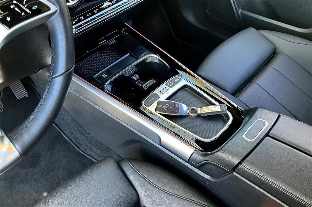 used 2025 Mercedes-Benz GLB 250 car, priced at $46,999