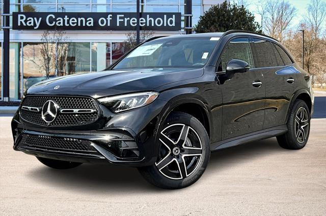 new 2025 Mercedes-Benz GLC 300 car, priced at $60,815