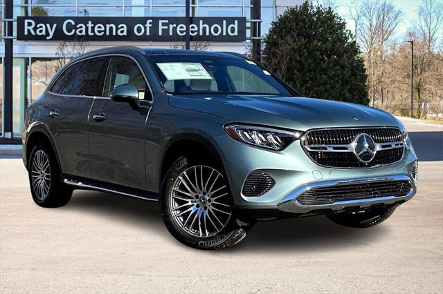 new 2025 Mercedes-Benz GLC 300 car, priced at $57,930