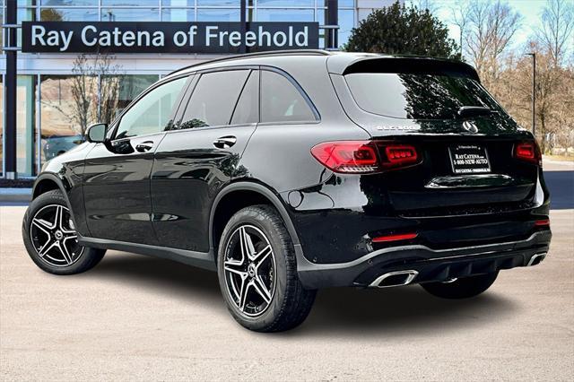 used 2022 Mercedes-Benz GLC 300 car, priced at $37,900