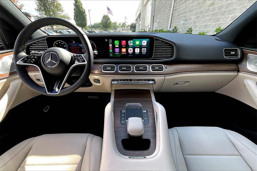 new 2026 Mercedes-Benz GLE 450 car, priced at $81,230