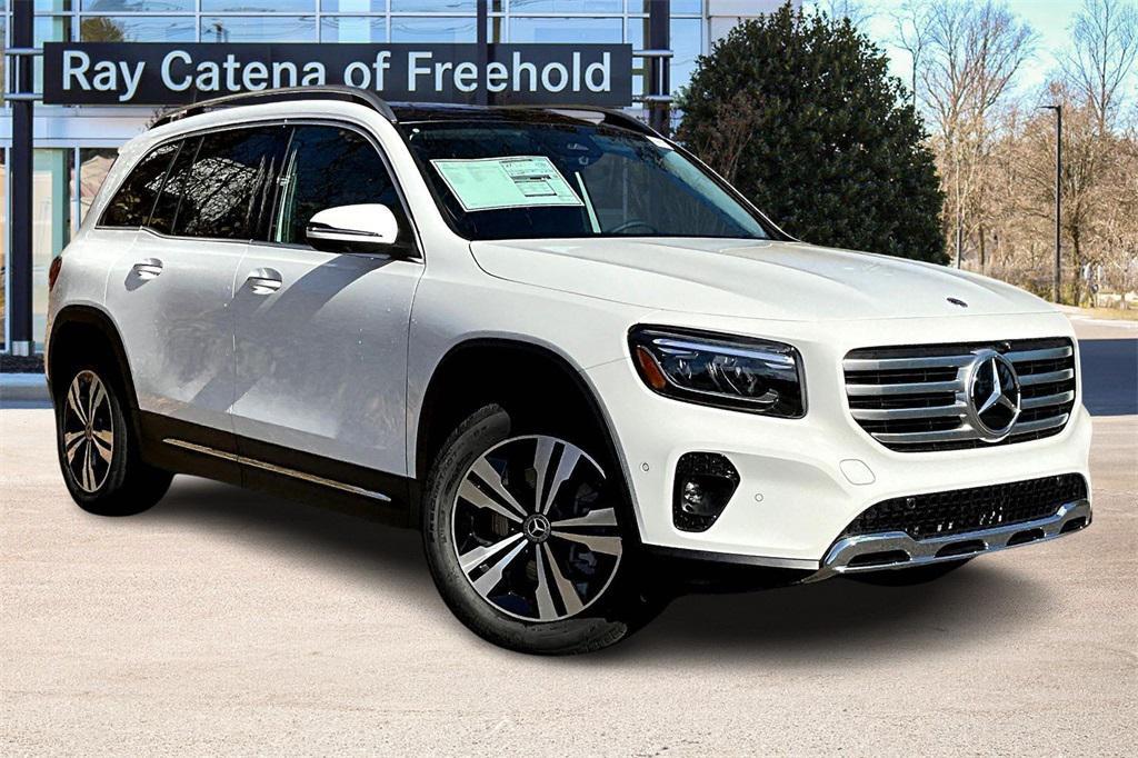 new 2026 Mercedes-Benz GLB 250 car, priced at $54,540