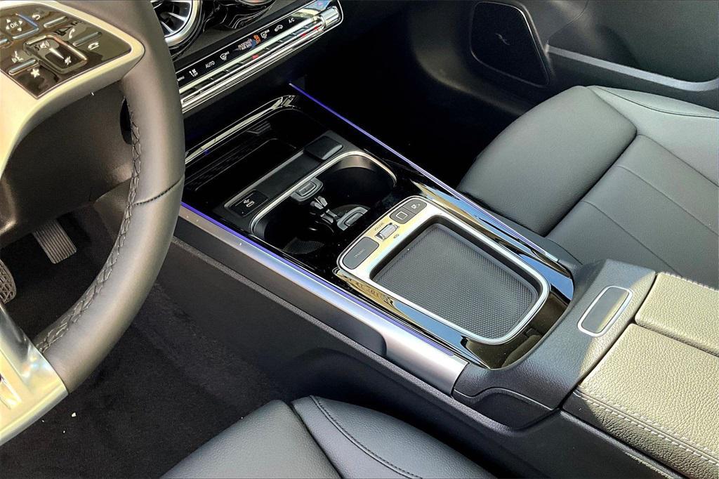 new 2026 Mercedes-Benz GLB 250 car, priced at $54,540