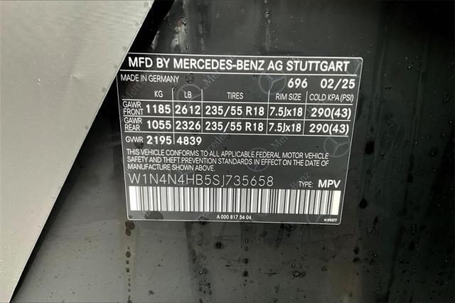 new 2025 Mercedes-Benz GLA 250 car, priced at $47,295