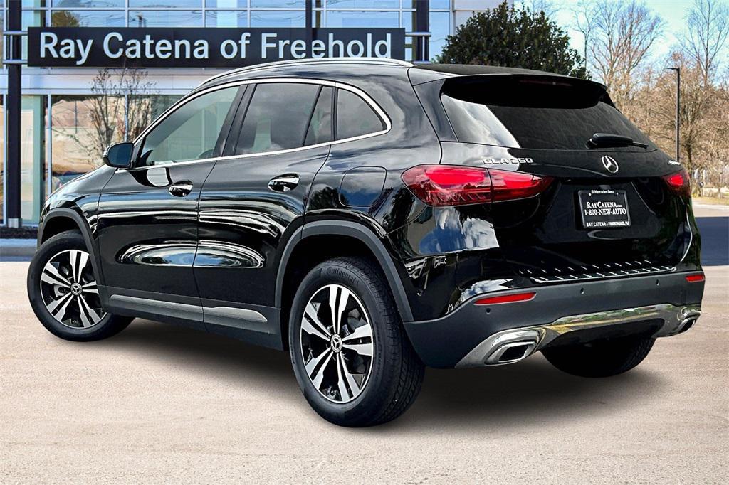 used 2025 Mercedes-Benz GLA 250 car, priced at $43,895