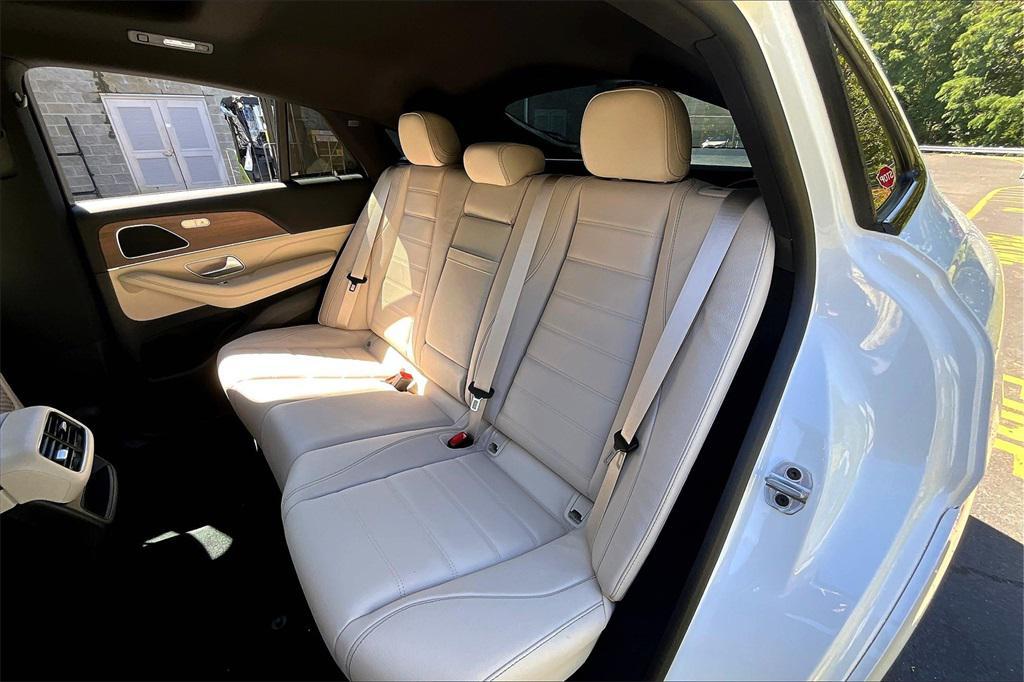 new 2026 Mercedes-Benz GLE 450 car, priced at $83,365