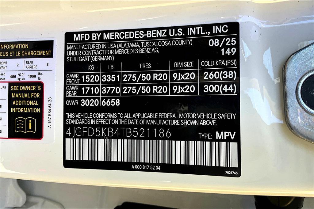 new 2026 Mercedes-Benz GLE 450 car, priced at $83,365