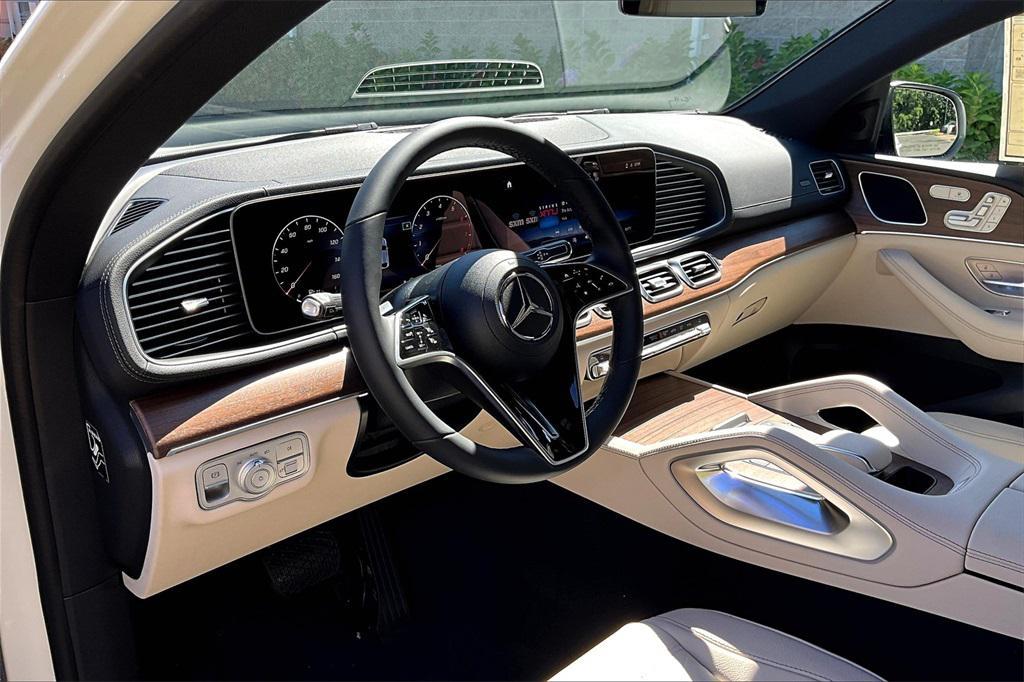 new 2026 Mercedes-Benz GLE 450 car, priced at $83,365