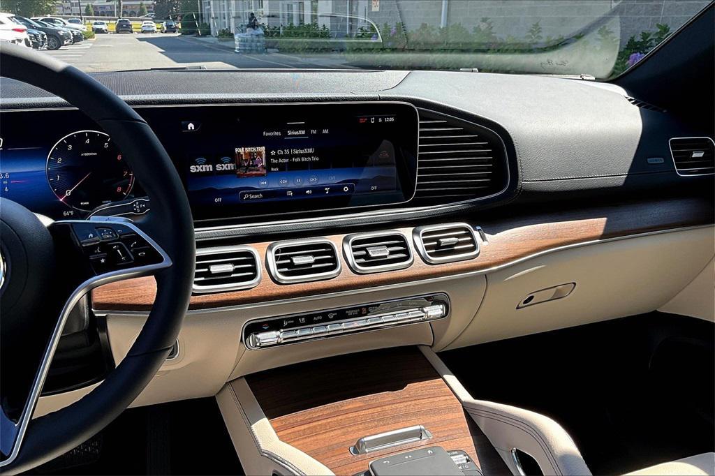 new 2026 Mercedes-Benz GLE 450 car, priced at $83,365