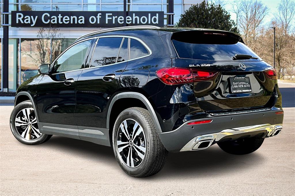 used 2025 Mercedes-Benz GLA 250 car, priced at $43,895
