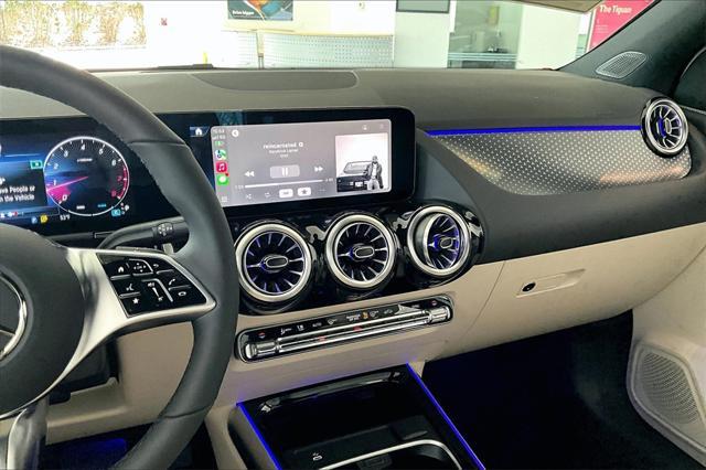 new 2025 Mercedes-Benz GLA 250 car, priced at $47,295
