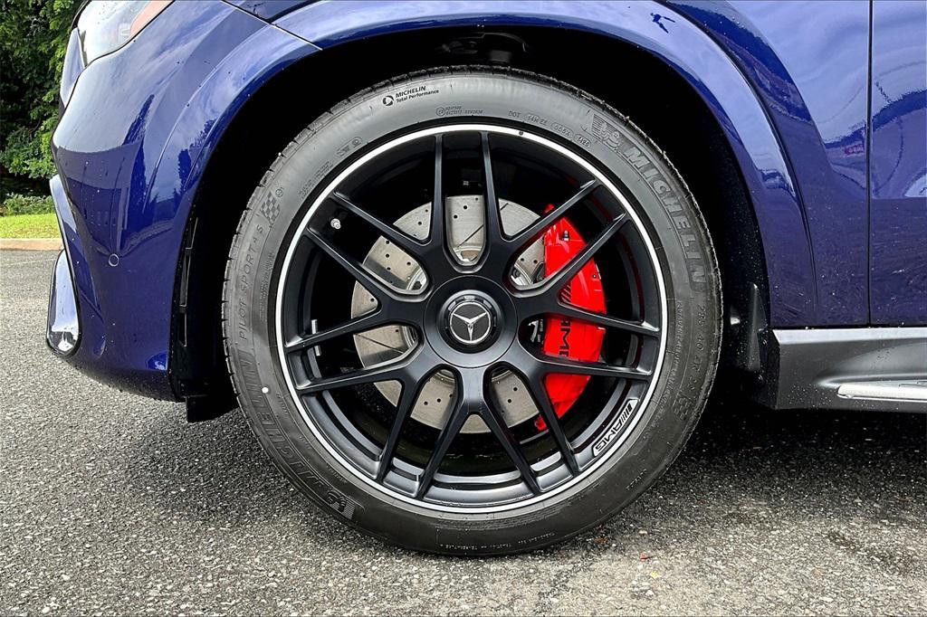 new 2025 Mercedes-Benz AMG GLE 63 car, priced at $152,320