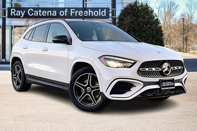 new 2025 Mercedes-Benz GLA 250 car, priced at $53,620