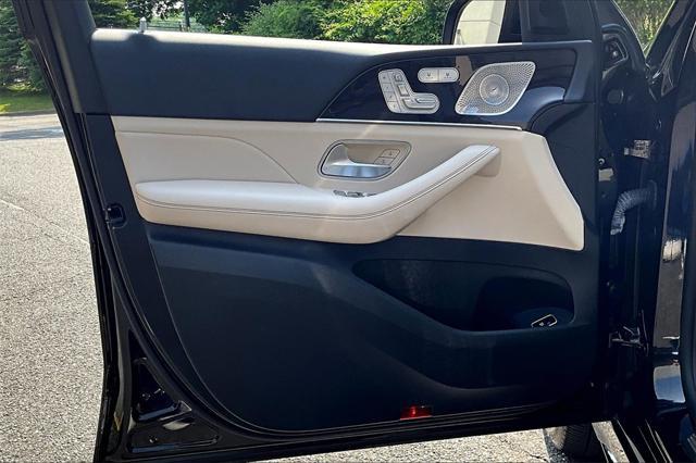 used 2022 Mercedes-Benz GLE 350 car, priced at $49,900